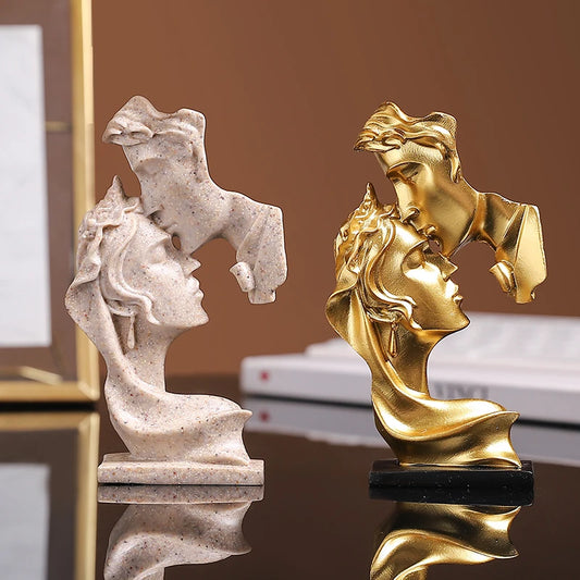 Lovers Statue Figurine