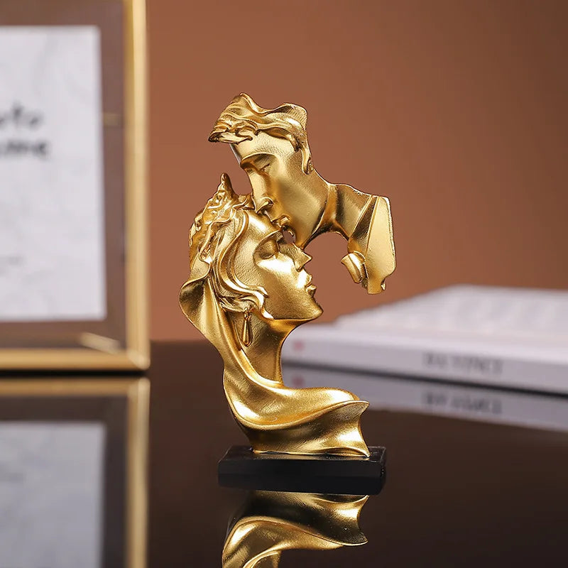 Lovers Statue Figurine